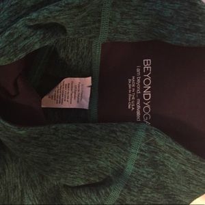 Beyond Yoga Pants - Beyond Yoga Space Dye Green Pants Small Beyond Yoga Pants - Beyond Yoga Space Dye Green Pants Small